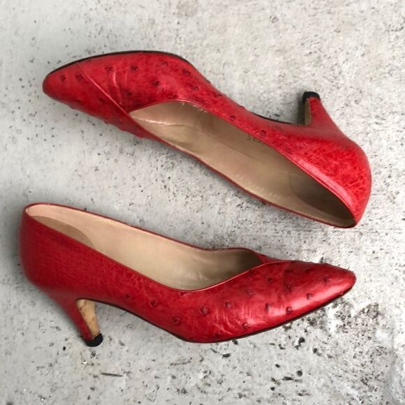Vintage Gucci heels   - Picture 1 of 7